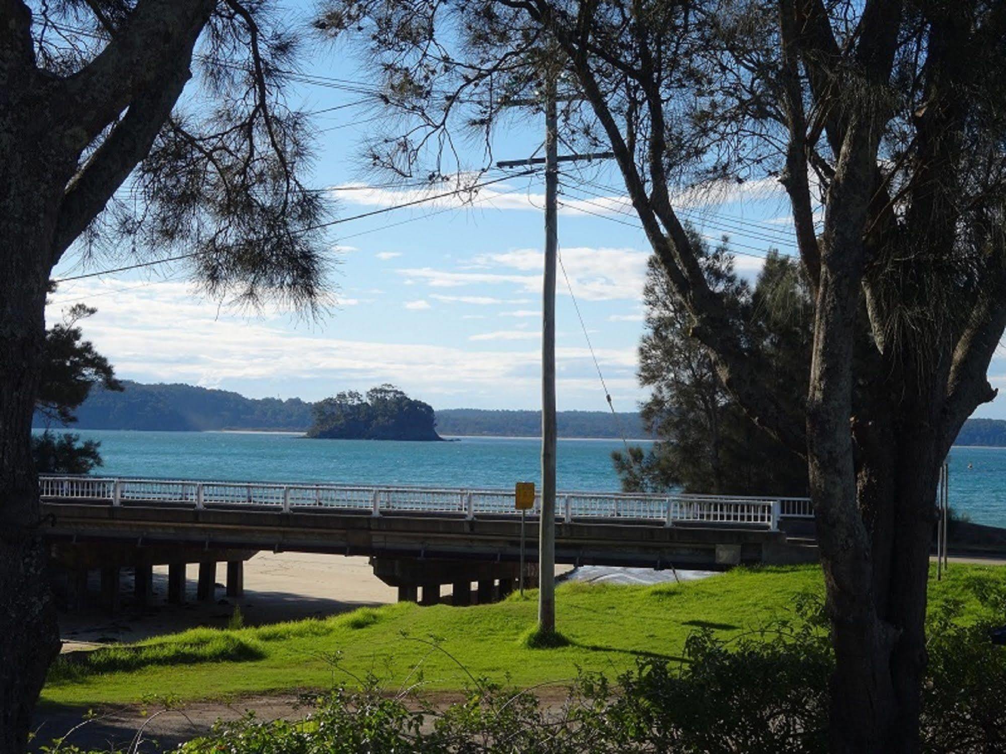 Caseys Beach Holiday Park Sunshine Bay Kültér fotó